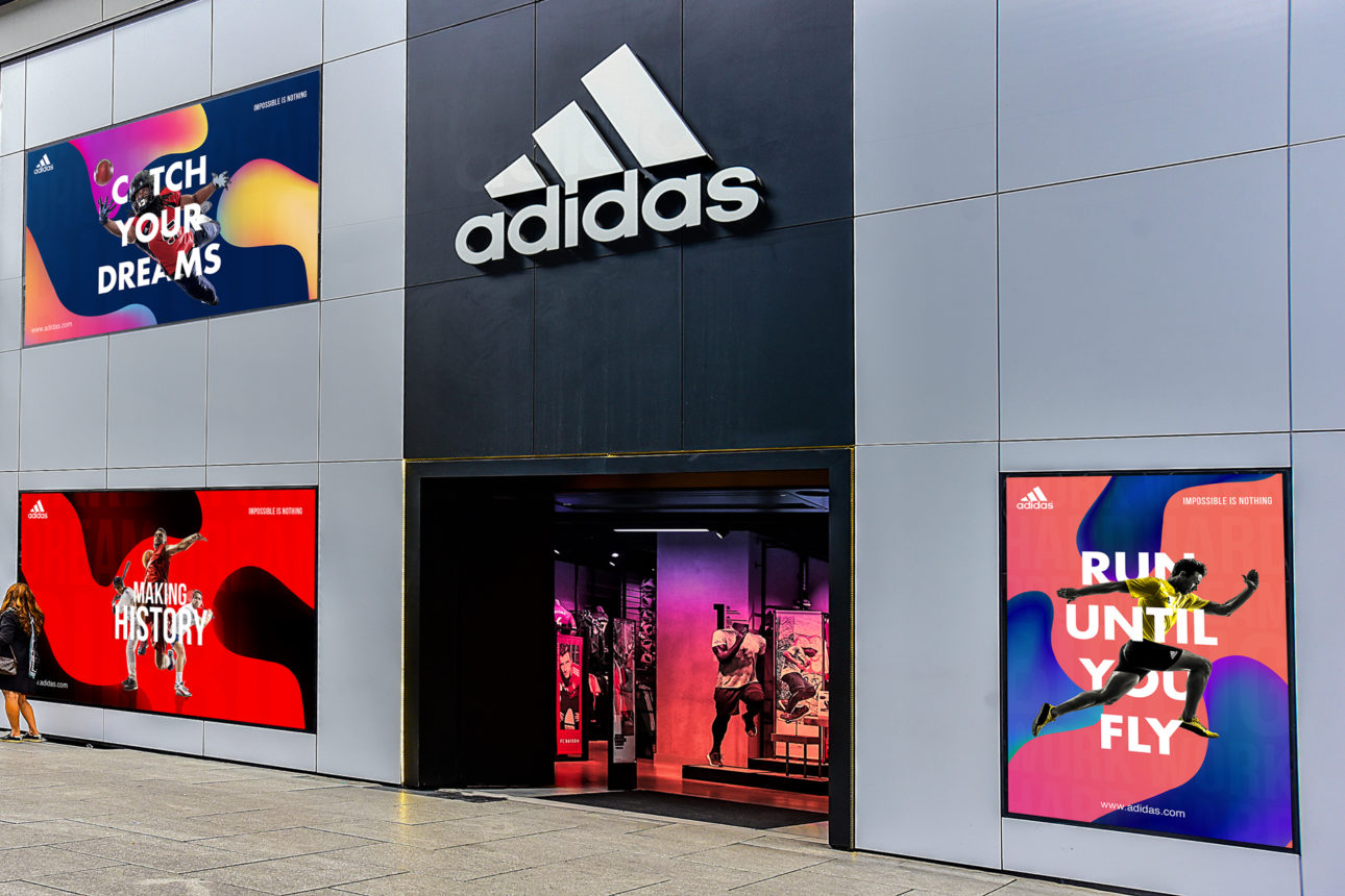Adidas-Store-Mockup-03